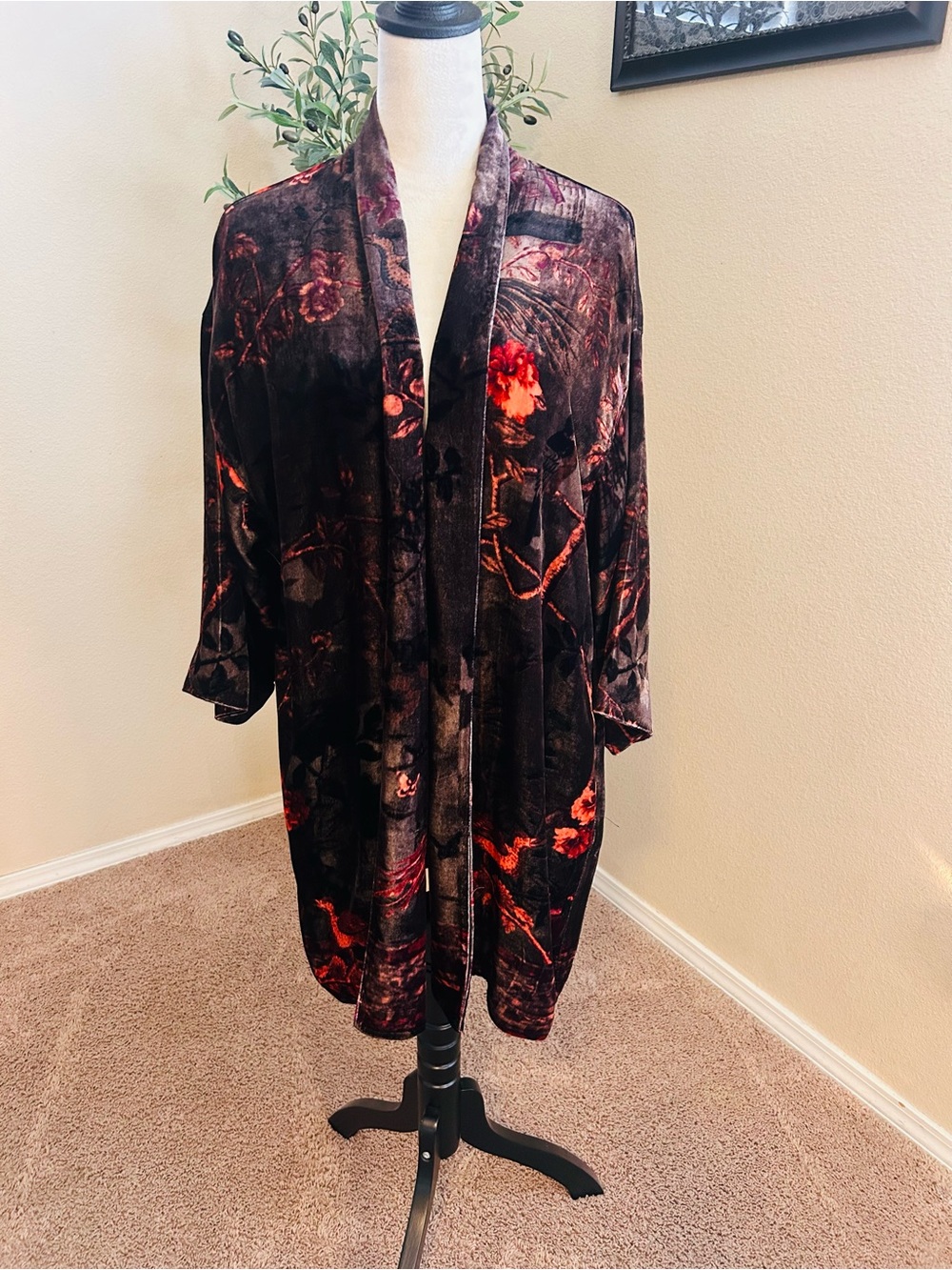 Soft Surroundings Shiori Velvet/Silk Jacket Kimono Floral 3/4 Sleeve Boho-Chic